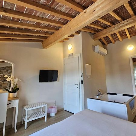Il Tiglio Jacuzzi&Sauna Lucca Bagian luar foto
